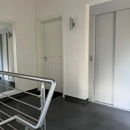 Stilvolle In Ruhiger Lage Apartment *