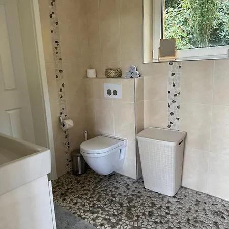 Stilvolle In Ruhiger Lage Apartment